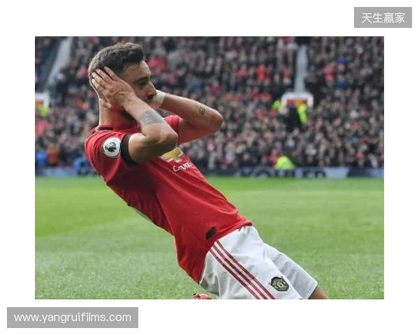 曼联vs水晶宫:布鲁诺-费尔南德斯、马奎尔首发,镰田大地、迪恩-亨德森出战 曼联vs水晶宫:布鲁诺-费尔南德斯、马奎尔首发,镰田大地、迪恩-亨德森出战